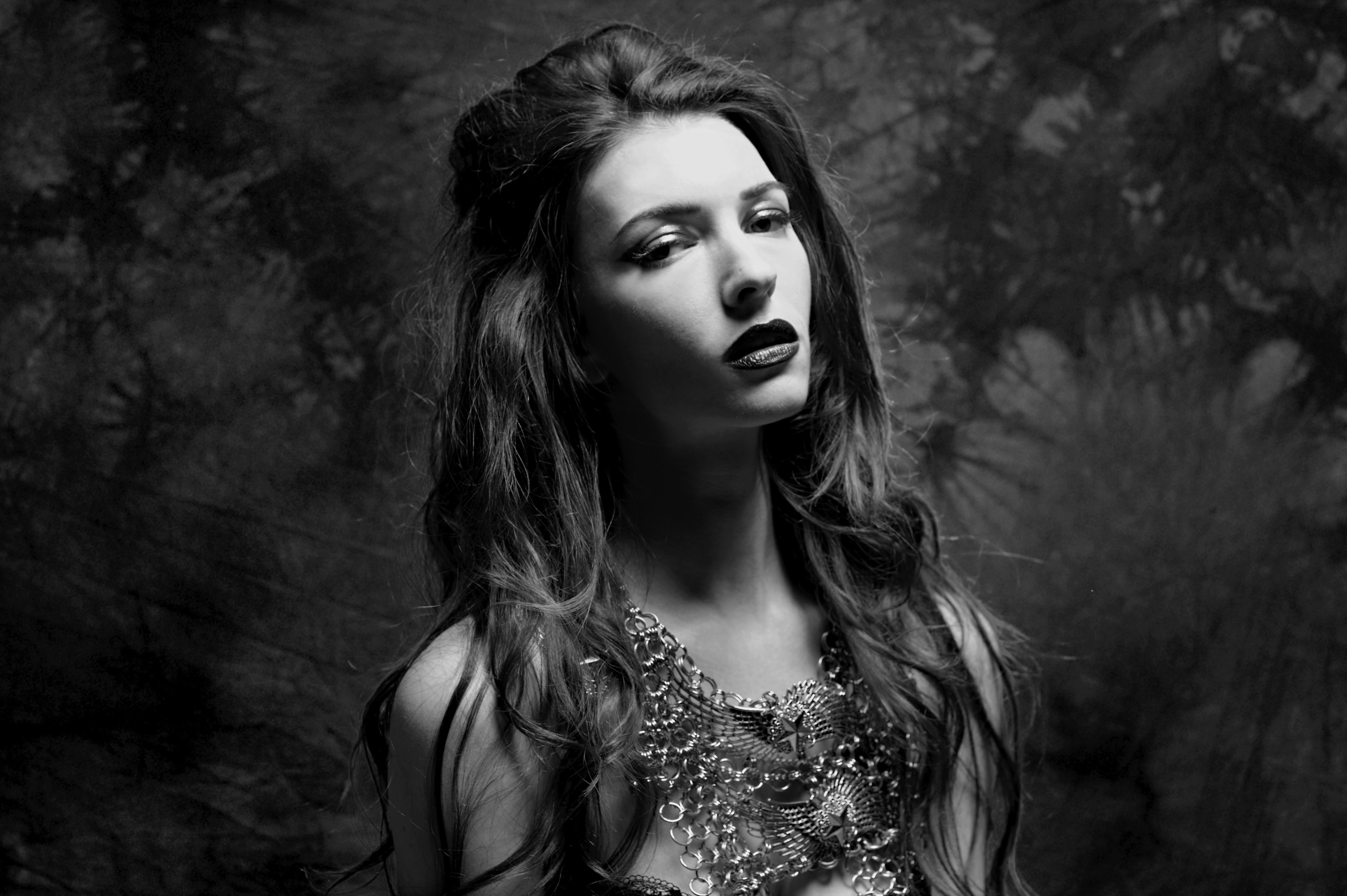 Chrysta Bell Giovedì 13 luglio - ore 21.30 – ingresso 8 euro Rocca di Carmignano – Carmignano (Prato)